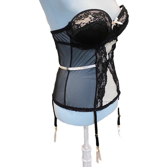 Fuchsia Black Lace Bustier - Size L - Picture 2 of 9